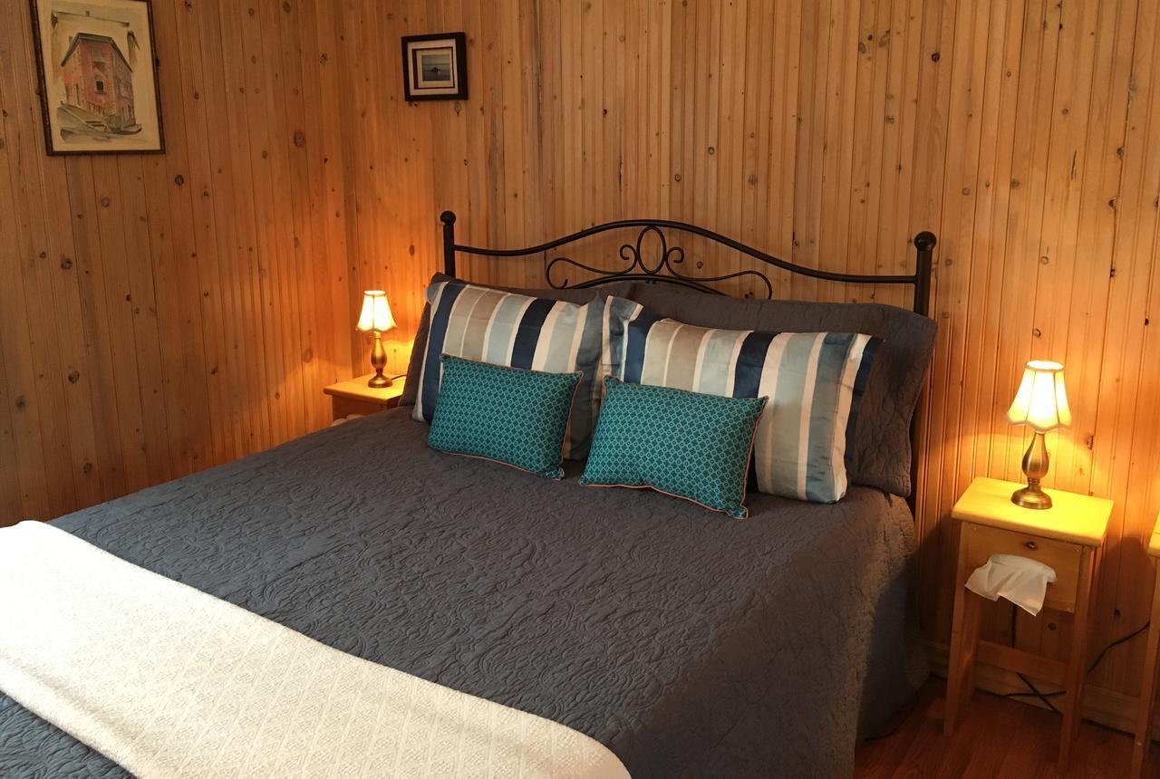 La Chouette Viree Bed & Breakfast Grandes-Bergeronnes Exterior foto