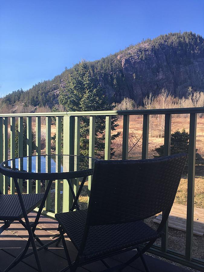 La Chouette Viree Bed & Breakfast Grandes-Bergeronnes Exterior foto